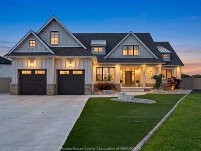 1030 Lark Street, Lasalle, ON, N9H 0G1 house for sale | Listing ID 26023 | Royal LePage