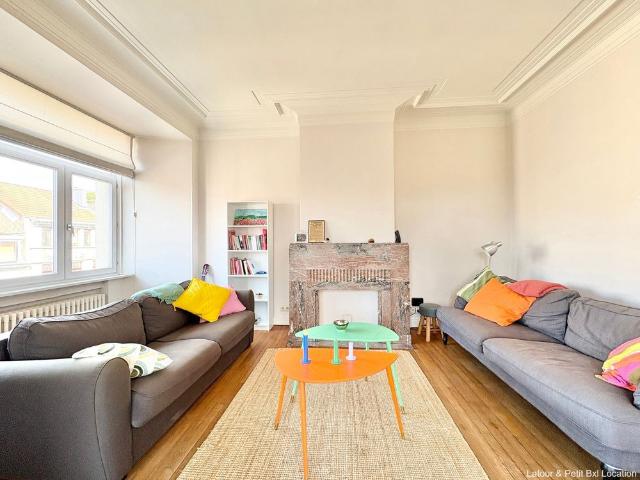 1030, Schaerbeek