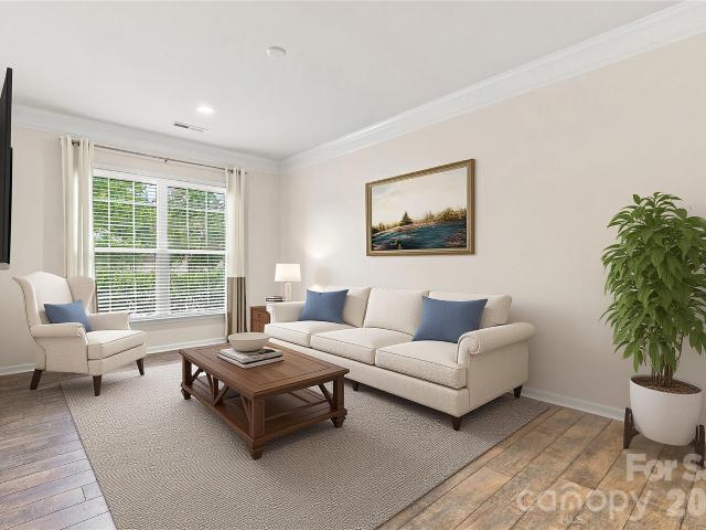 1030 Squire Drive