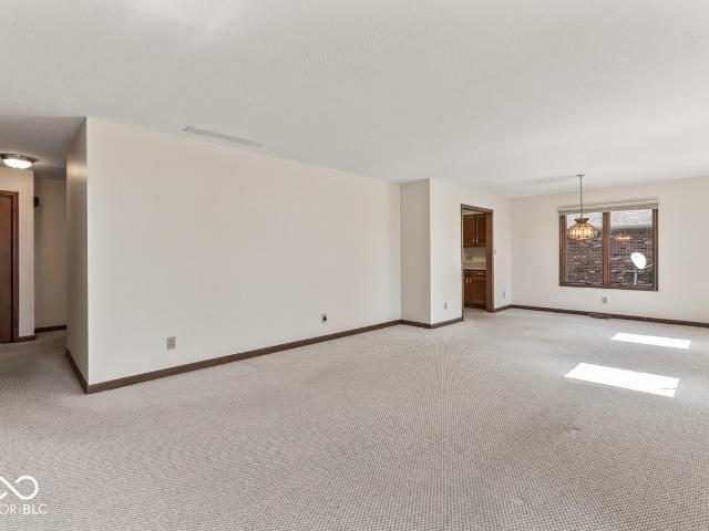 1030 Woodridge # 52