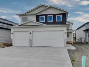 10313 128 Avenue, Grande Prairie, AB, T8V 6S9 house for sale.