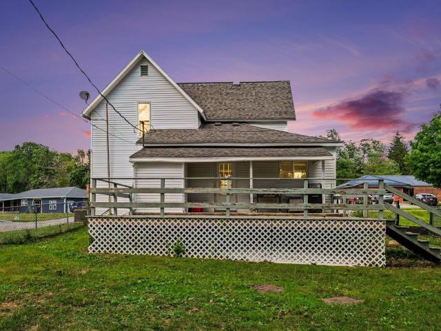 1031 N Huntington Street