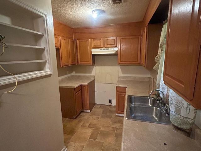 1031 King Circle