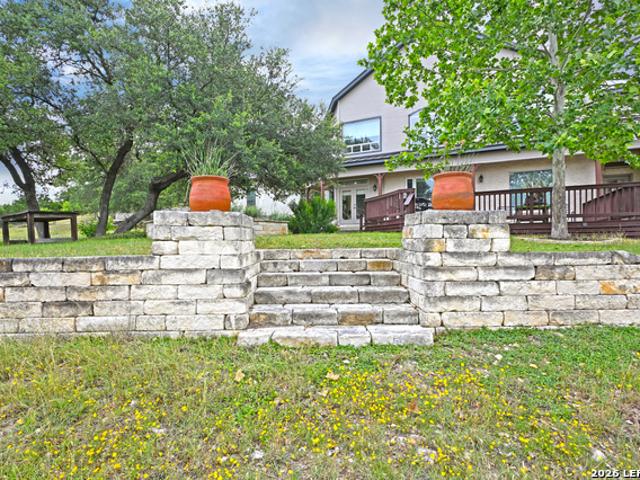 1031 Kings Cove Dr