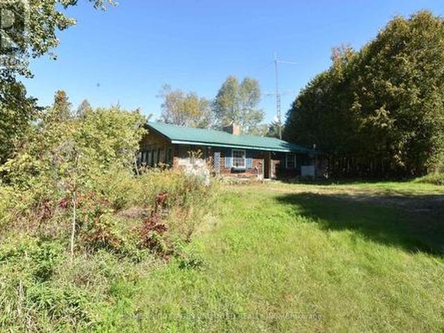 1031 Lookout Hill Road, North Frontenac, ON, K0H 2M0 house for sale | Listing ID X13833 | Royal LePage