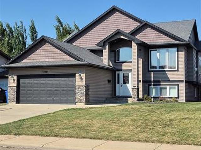 10321 Henderson Drive, North Battleford, SK, S9Z 3Y9 house for sale | Listing ID SK051114 | Royal LePage