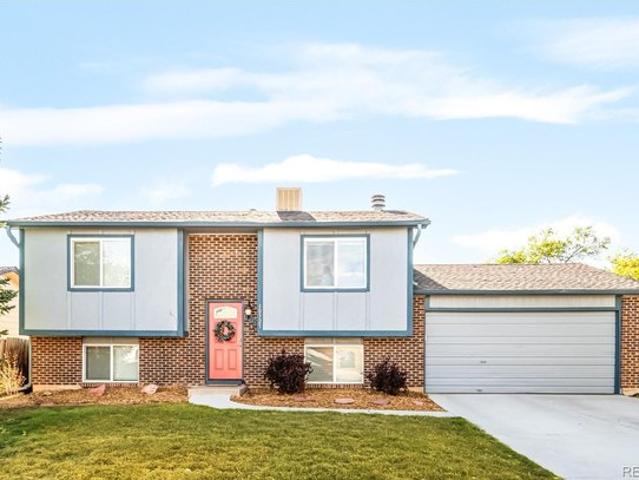 10327 Owens Cir, Broomfield, CO 80021