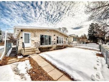 Canora, Edmonton, Edmonton, Alberta - Parking