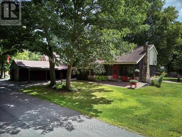 1032 Cowbell Lane, Gravenhurst, ON, P0E 1N0 house for sale | Listing ID X13163 | Royal LePage