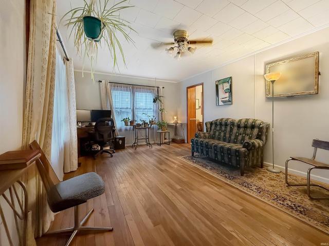 1032 Tulip Lane