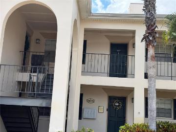 10335 Carrollwood Ln, Unit 116, Tampa, FL 33618 | MLS #TB8502