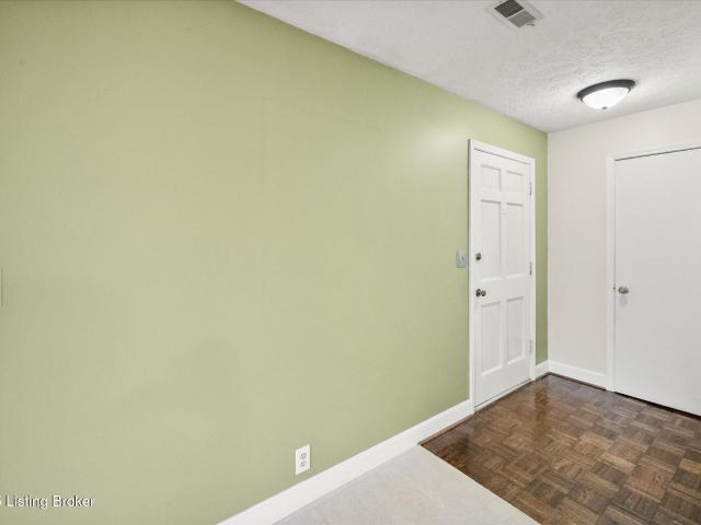 10339 Shelbyville Rd