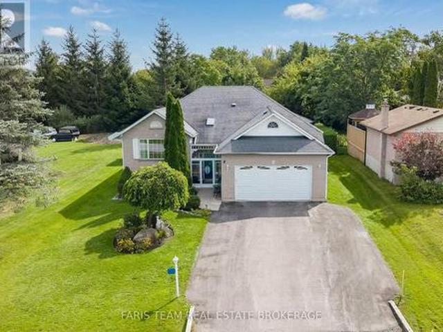 1033 Cameron Street, Innisfil, ON, L0L 1C0 house for sale | Listing ID N13796 | Royal LePage