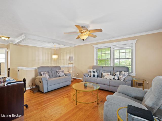 1033 Clayborne Rd