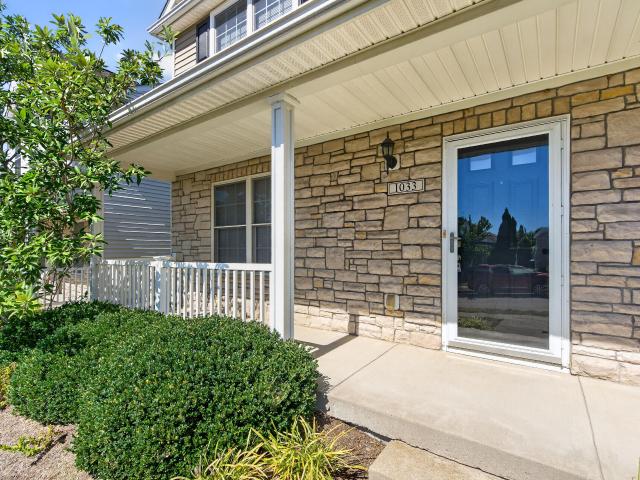 1033 Lemon Rue Way