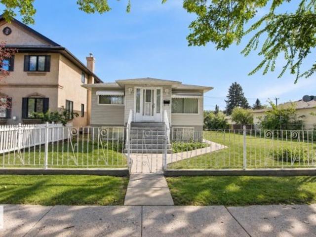 1033 Street Nw, Edmonton, AB, T6A 3J3 house for sale | Listing ID E4509 | Royal LePage
