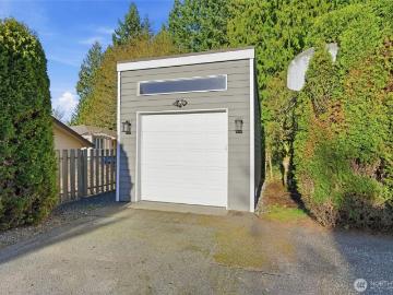 1033 W Mukilteo Boulevard