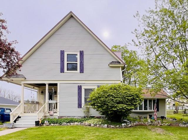 1033 Washington Blvd, Lake Odessa, MI 48849