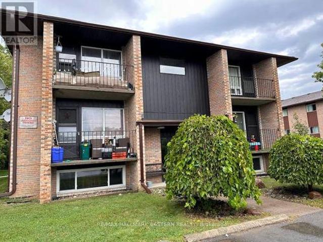 103 106 Lansdowne Street, Peterborough Town Ward 3, ON, K9J 1Y1 house for lease | Listing ID X13683 | Royal LePage