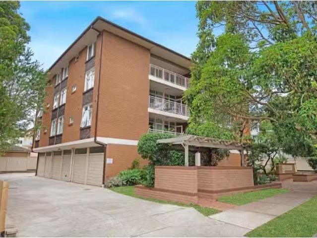 10/3 5 Clyde Road, DEE WHY Apartment for rent Listed by Georg.