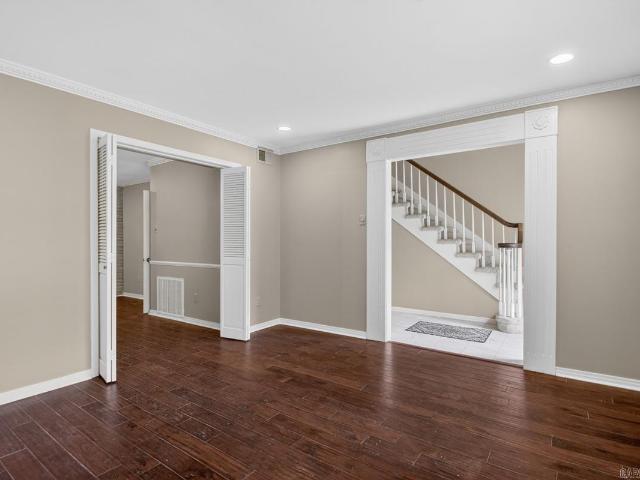 103 Cambridge Place
