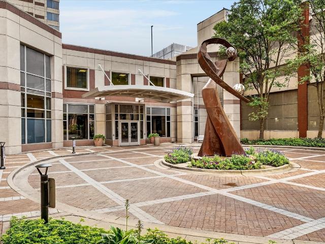 103 Campau Circle # 1911