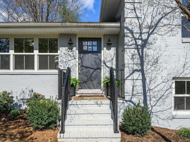 103 Chaucer Rd, Charlottesville, VA 22901 | MLS #675466