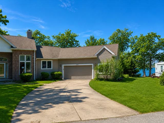 103 Chickasaw Lane