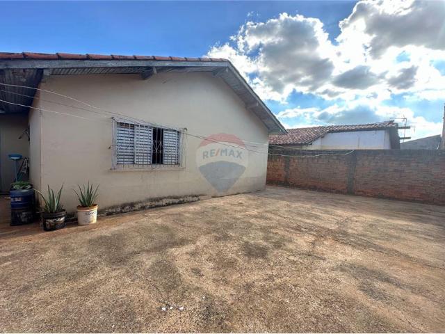103 Área Útil Casa Alugar, 3 Dormitórios localizado em RUA JOSE ZAGRETTI, 85 PROXIMO A UNILINS Residencial Jardim do Sol, Lins, São Paulo, 16402 713 | Brasil