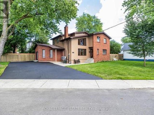 103 Aylesworth Avenue, Toronto, ON, M1N 2J7 house for sale | Listing ID E13589 | Royal LePage