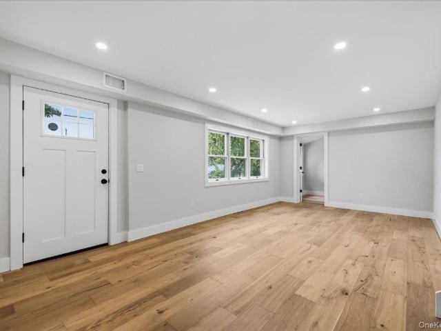 103 Bonnie Road