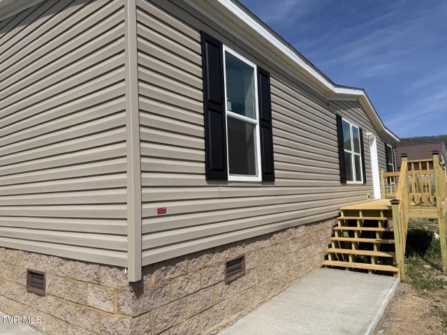 103 Bell Avenue