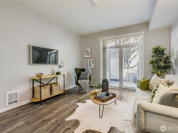 103 Bellevue Ave E, Unit 102, Seattle, WA 98102 | MLS #2533
