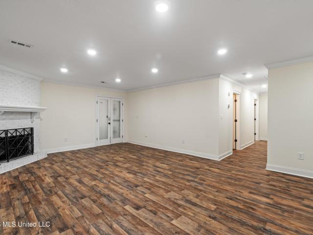 103 Brentwood Place
