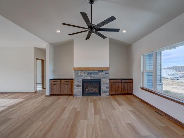 103 Graelyn Circle