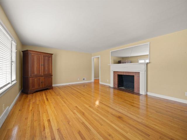 103 Grinstead Court