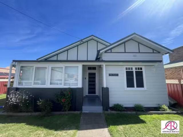 103 Dumaresq Street, ARMIDALE Townhouse for rent Listed by Fr.