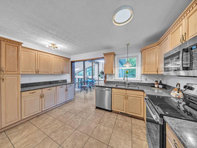 103 Dumbarton Avenue