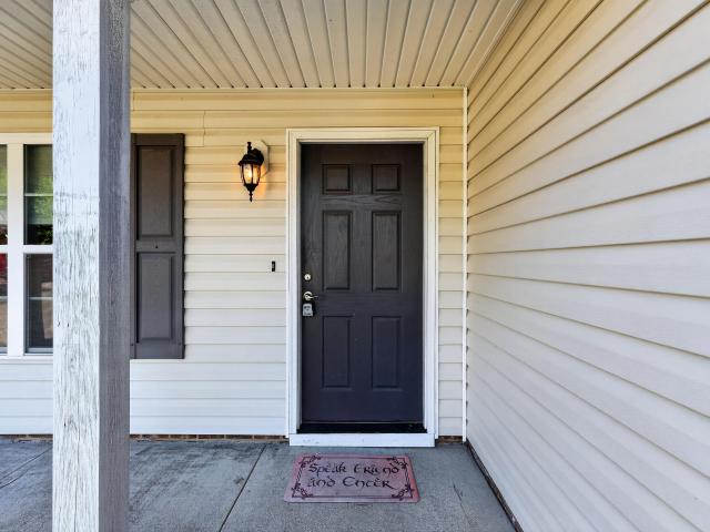 103 Dundee Place