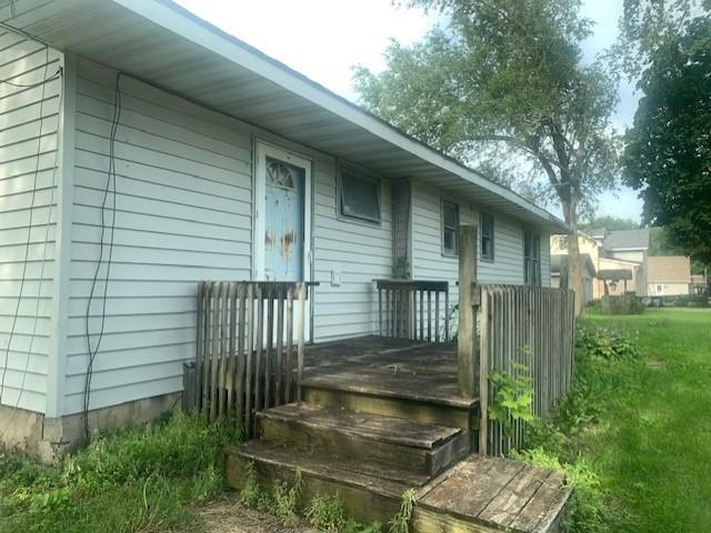 103 E 5th Street