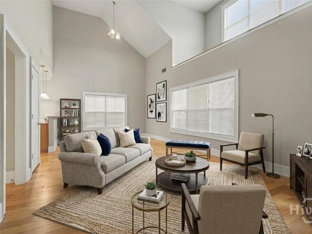 103 E Paces Drive