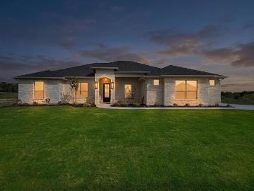 103 Eagle Ct, Glen Rose, TX 76043 | MLS #21226