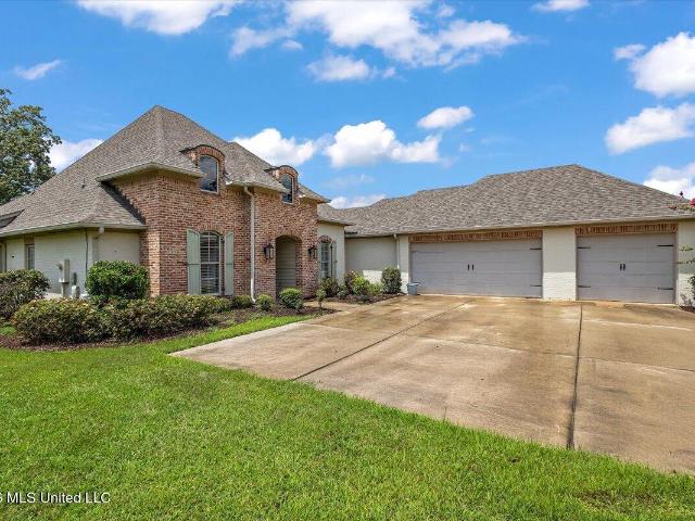 103 Eagles Nest Circle
