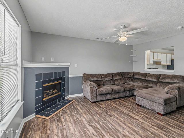 103 Fairwood Court