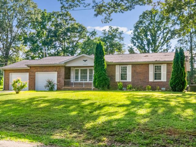 103 Hazelnut Ave