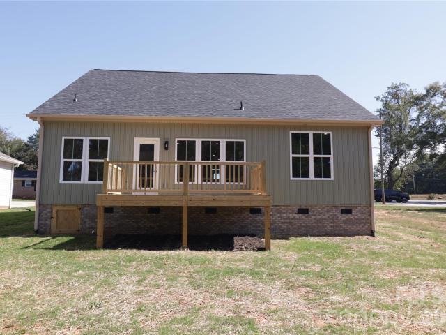 103 Hillcrest Street