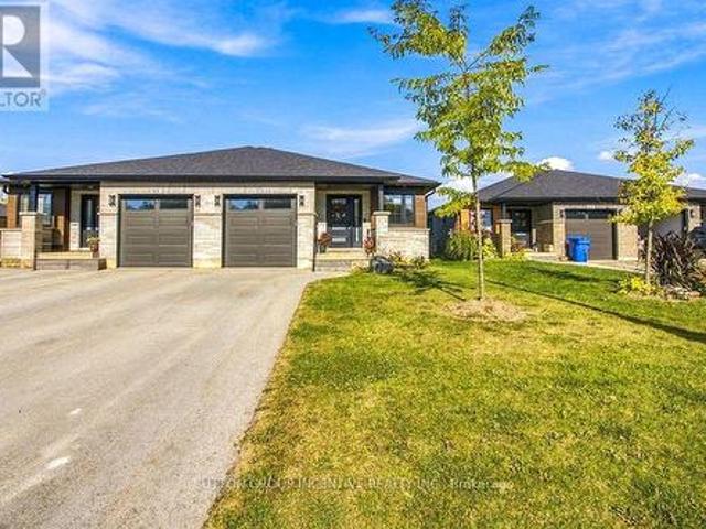 103 Jefferey Way, Wellington North, ON, N0G 2L4 house for sale | Listing ID X13847 | Royal LePage