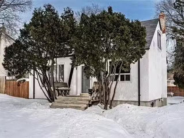 103 Jefferson Ave, Winnipeg, MB, R2V 0M2 house for sale Lis.
