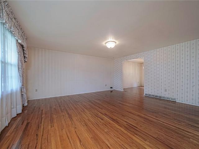 103 Lee Ridge Dr