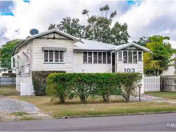 Orbost, East Gippsland, Victoria - Equipped kitchen